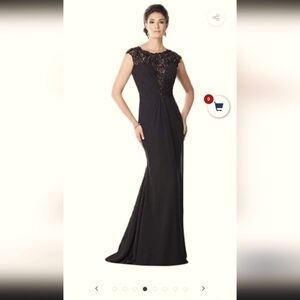 Elegant Black Lace Evening Gown